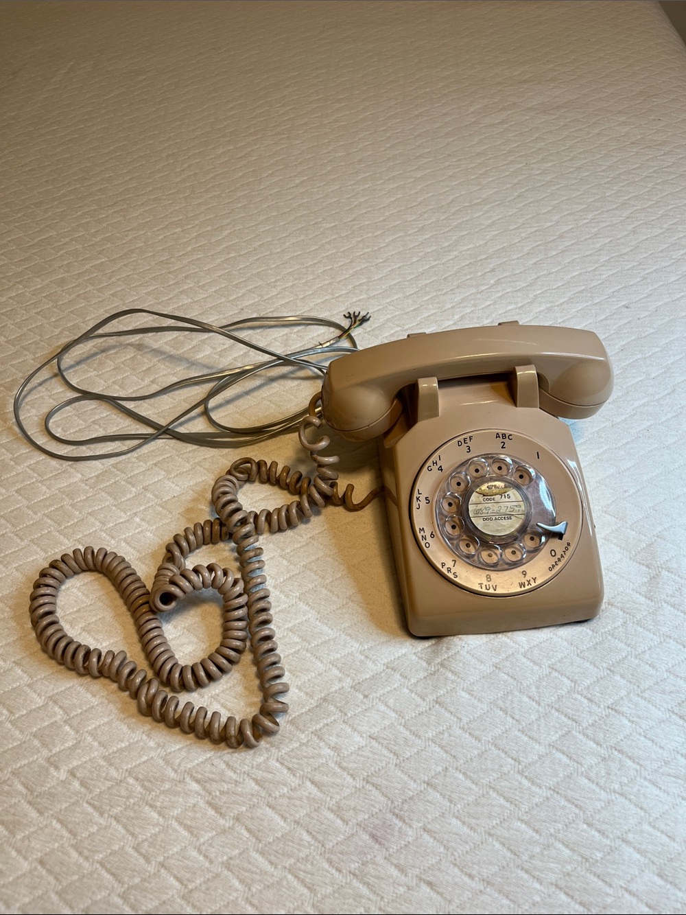 1979 Vintage Stromberg-Carlson Beige Rotary Desk Phone
